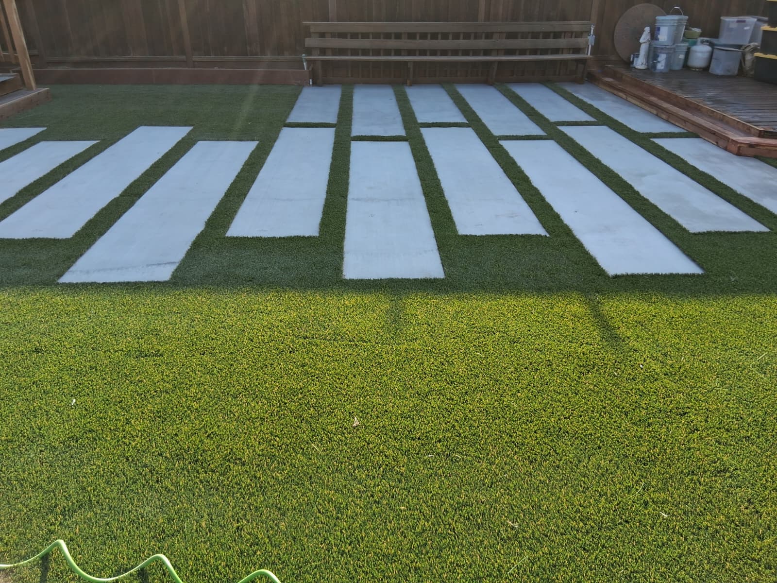 Artificial Turf - Image 2 of 4